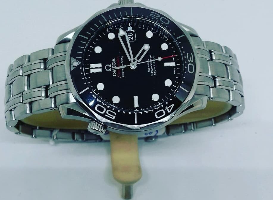 Omega Seamaster 300m