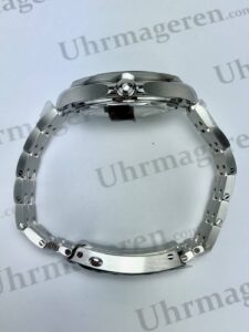 Omega Seamaster Diver 300m. 210.30.42.20.01.001