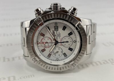 Breitling Super Avenger A13370