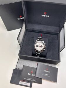 Tudor Black Bay